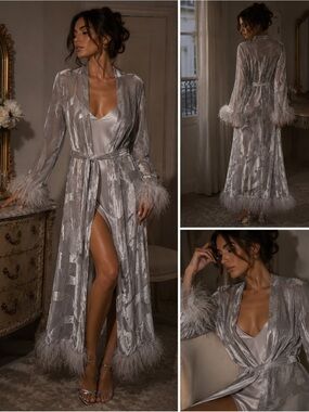 Vintage 1998 Valentino Intimo Ostrich Feather Burnout Velvet Robe Duster Grey M